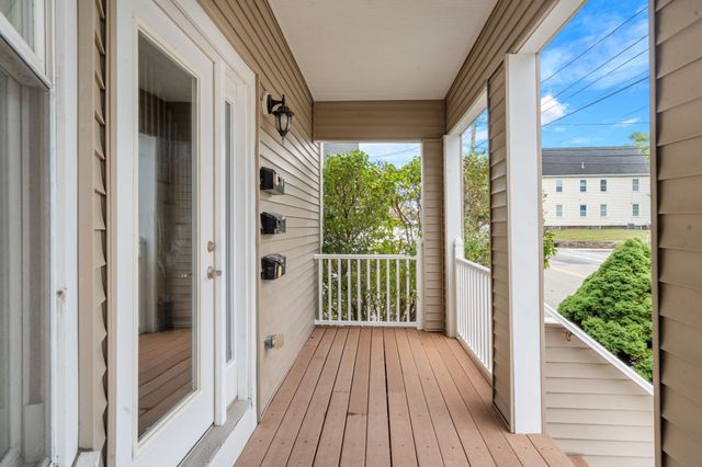 111 Sumner St 2, Quincy, MA 02169