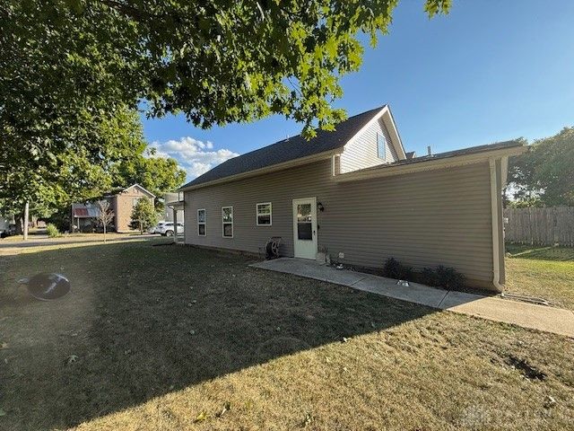 203 W Pease Avenue, Dayton, OH 45449