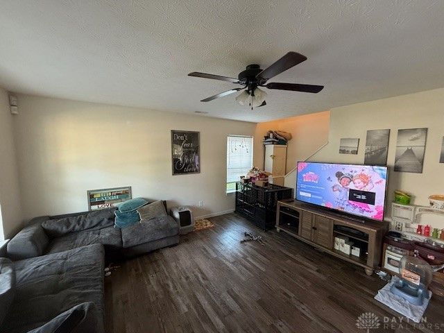 203 W Pease Avenue, Dayton, OH 45449
