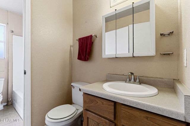 10116 Montreal Circle, Socorro, TX 79927