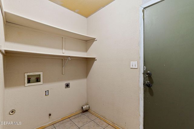 10116 Montreal Circle, Socorro, TX 79927