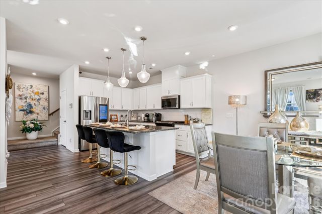 1304 Southern Sugar Drive, Charlotte, NC 28262