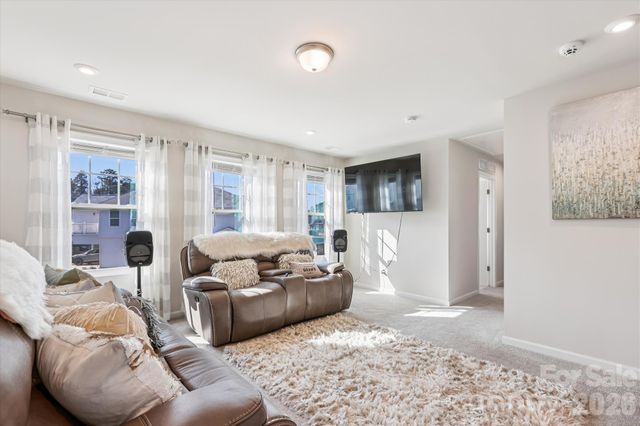 1304 Southern Sugar Drive, Charlotte, NC 28262