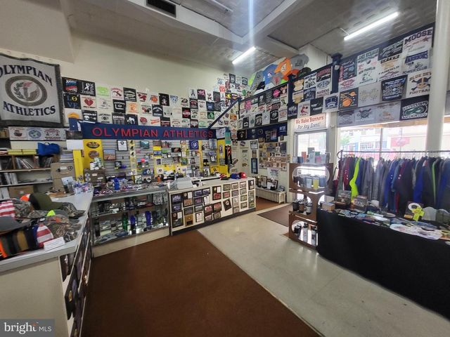 55 W MAIN ST, Waynesboro, PA 17268