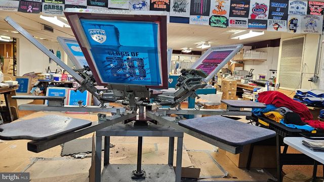 55 W MAIN ST, Waynesboro, PA 17268