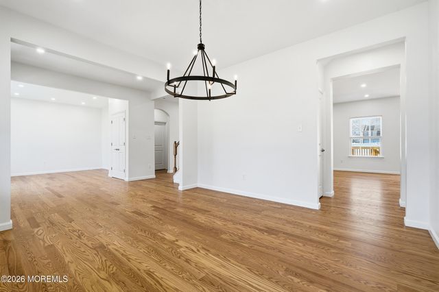 5 Adrift Avenue, Barnegat, NJ 08005