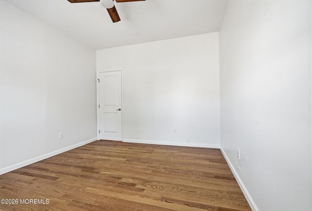 5 Adrift Avenue, Barnegat, NJ 08005