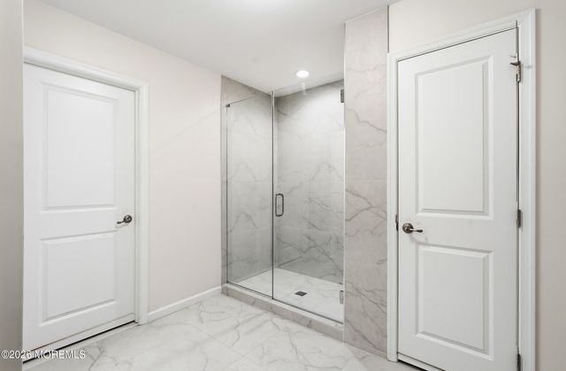 5 Adrift Avenue, Barnegat, NJ 08005