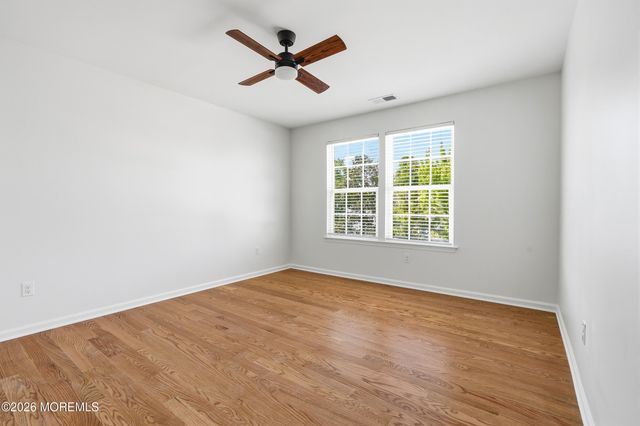 5 Adrift Avenue, Barnegat, NJ 08005