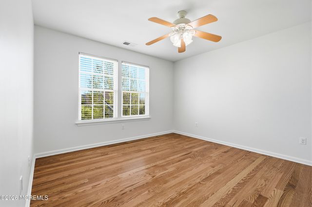 5 Adrift Avenue, Barnegat, NJ 08005