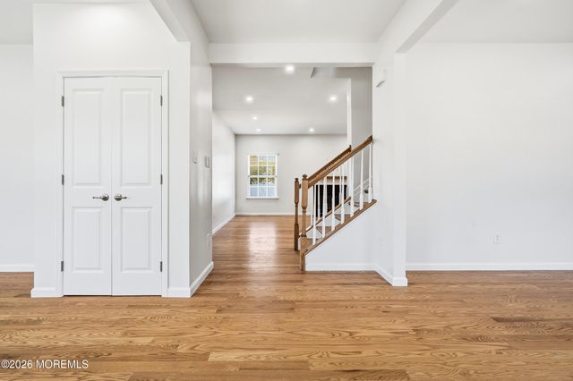 5 Adrift Avenue, Barnegat, NJ 08005