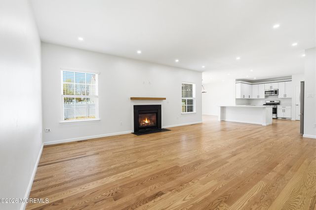 5 Adrift Avenue, Barnegat, NJ 08005