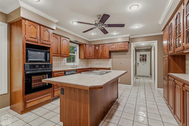 4121 Damron Drive, Jonesboro, AR 72404