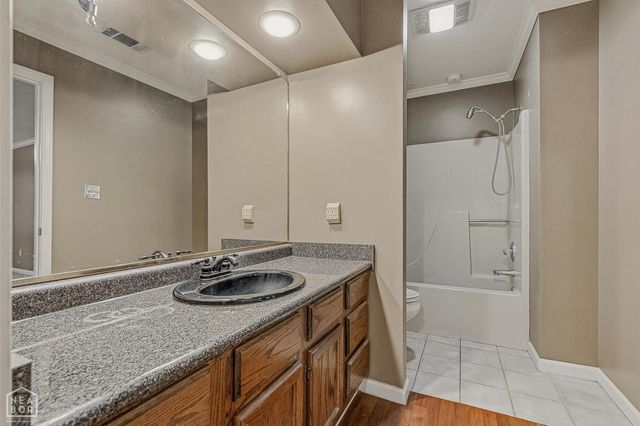 4121 Damron Drive, Jonesboro, AR 72404