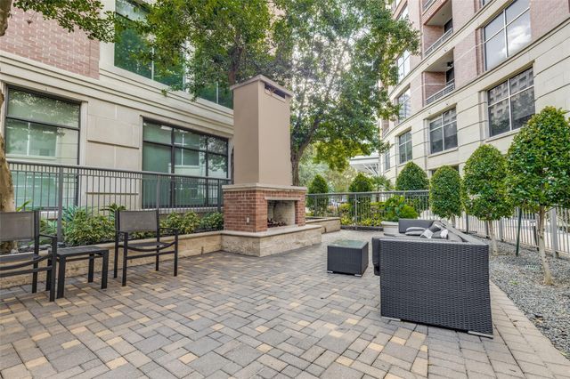 1901 Post Oak Boulevard 2220, Houston, TX 77056