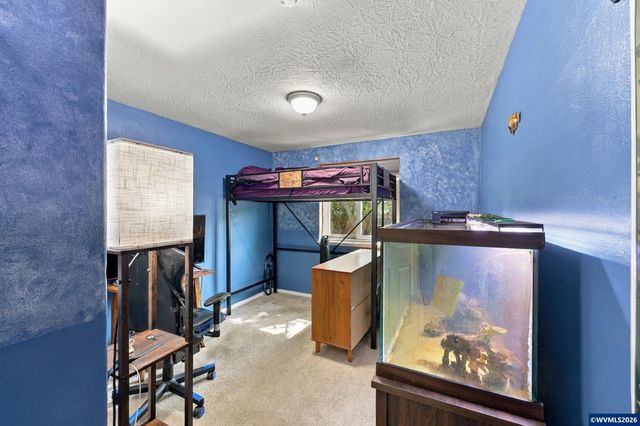 1317 Northgate Rd, Independence, OR 97351