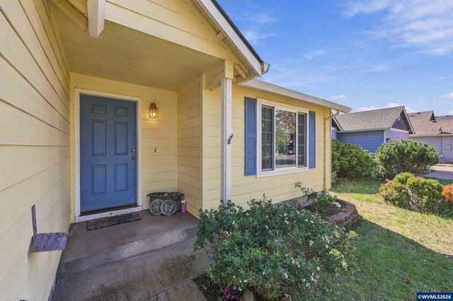 1317 Northgate Rd, Independence, OR 97351