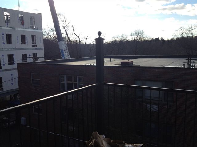 71 S Huntington Ave 3, Boston, MA 02130