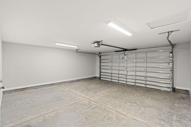 1158 W Business 9, Loris, SC 29569