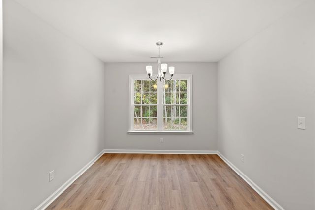 1158 W Business 9, Loris, SC 29569