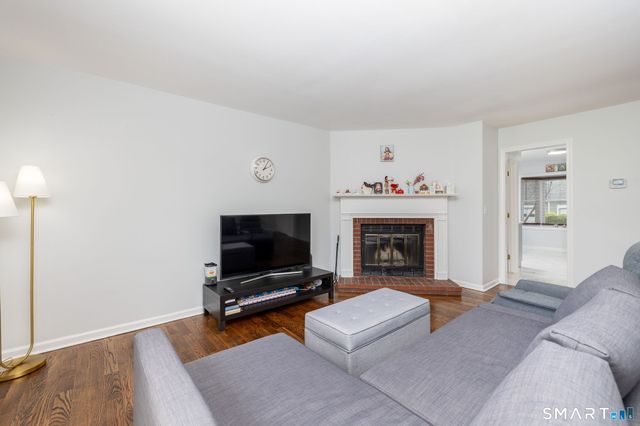 314 Georgetown Drive 314, Glastonbury, CT 06033