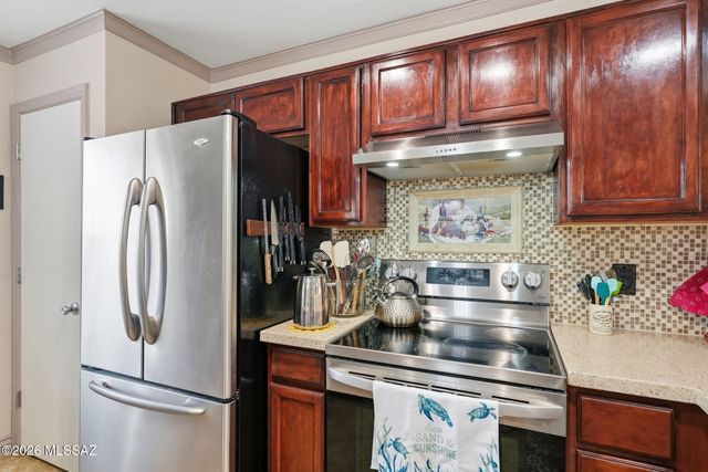 8471 N Placita De La Manzana, Tucson, AZ 85742