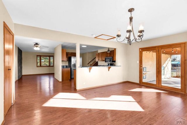 1350 Terry Cir, Pueblo, CO 81006