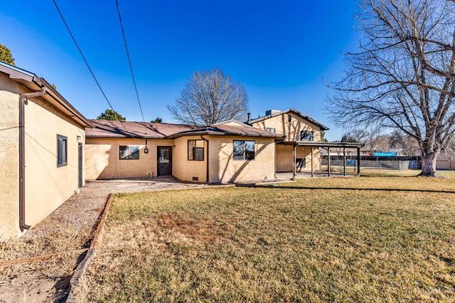 1350 Terry Cir, Pueblo, CO 81006