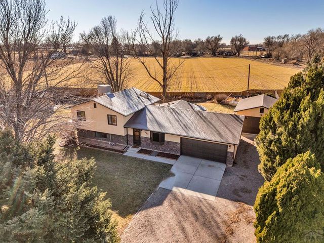 1350 Terry Cir, Pueblo, CO 81006