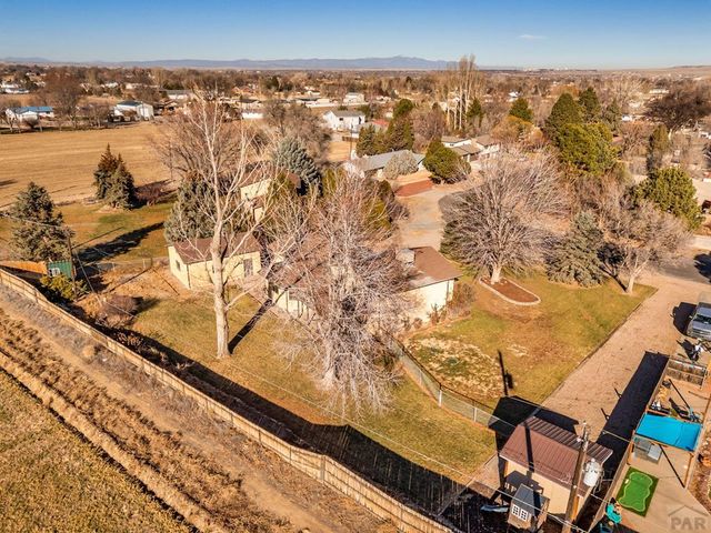 1350 Terry Cir, Pueblo, CO 81006