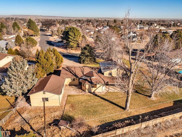 1350 Terry Cir, Pueblo, CO 81006