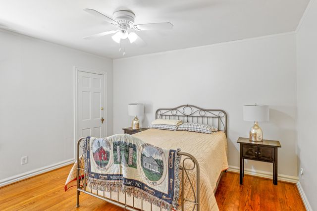 6011 Mccommas Boulevard, Dallas, TX 75206