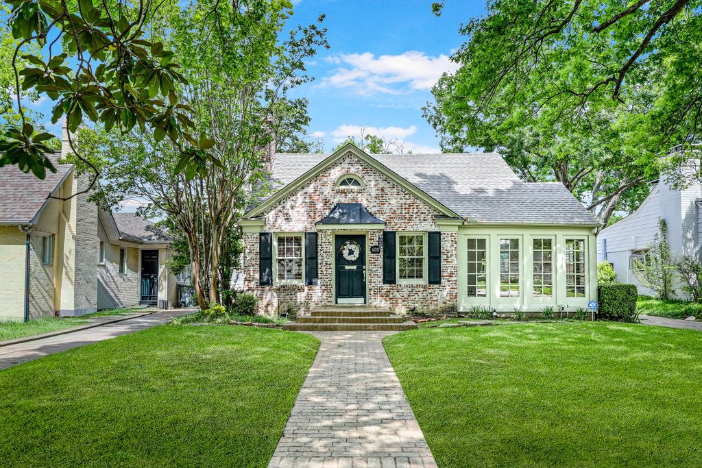 6011 Mccommas Boulevard, Dallas, TX 75206