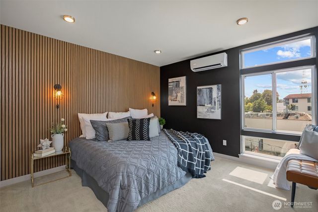 1010 A NE 92nd Street, Seattle, WA 98115