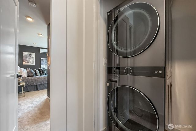 1010 A NE 92nd Street, Seattle, WA 98115
