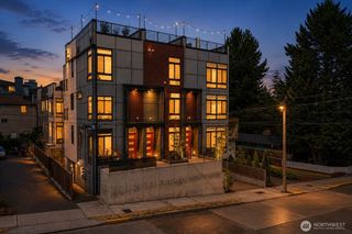 1010 A NE 92nd Street, Seattle, WA 98115