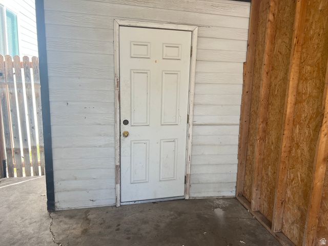 1359 W TWIN OAKS DR, West Jordan, UT 84088