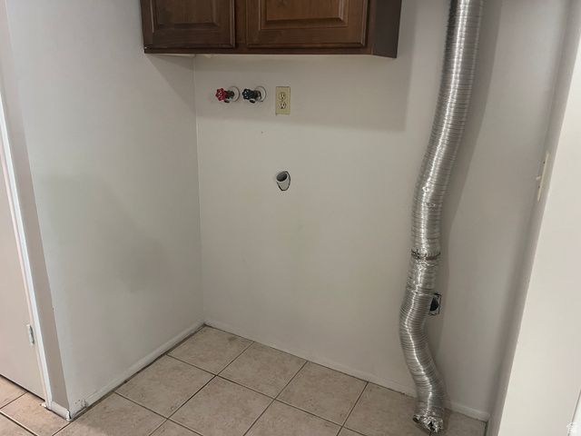 1359 W TWIN OAKS DR, West Jordan, UT 84088