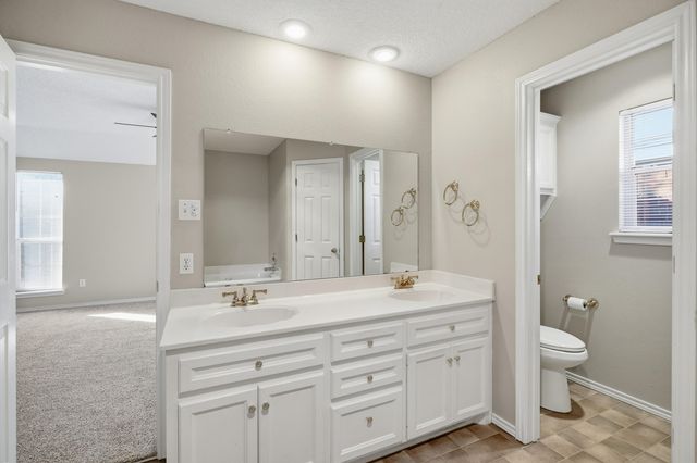 2915 85th Street, Lubbock, TX 79423