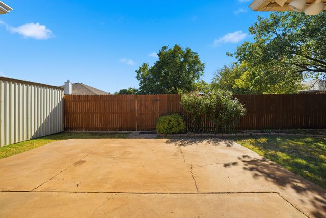 2915 85th Street, Lubbock, TX 79423