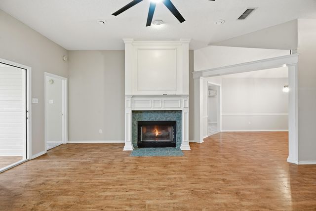 2915 85th Street, Lubbock, TX 79423