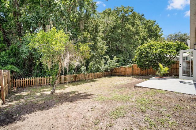 10303 WINDING CREEK LANE, Orlando, FL 32825