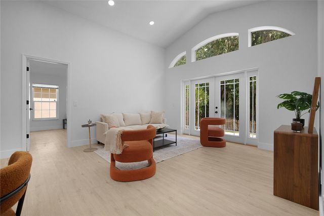 10303 WINDING CREEK LANE, Orlando, FL 32825