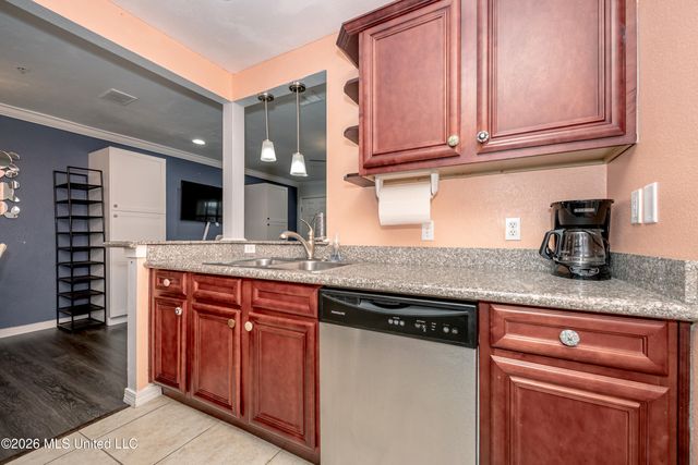 1282 Beach Boulevard, 116, Biloxi, MS 39530