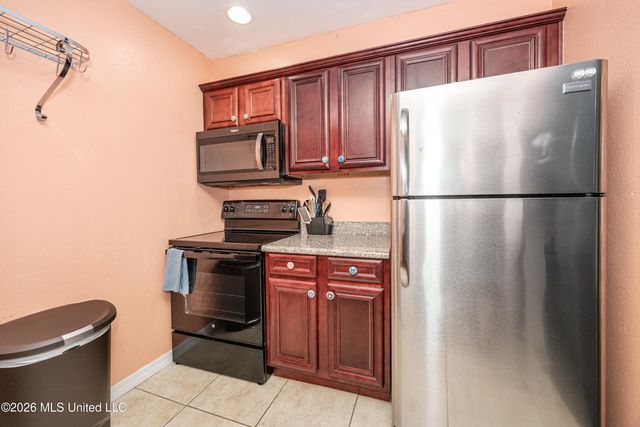 1282 Beach Boulevard, 116, Biloxi, MS 39530
