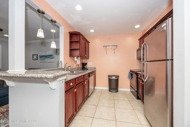1282 Beach Boulevard, 116, Biloxi, MS 39530