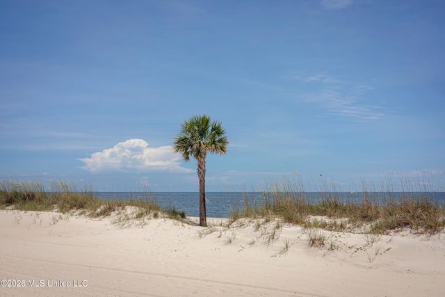 1282 Beach Boulevard, 116, Biloxi, MS 39530