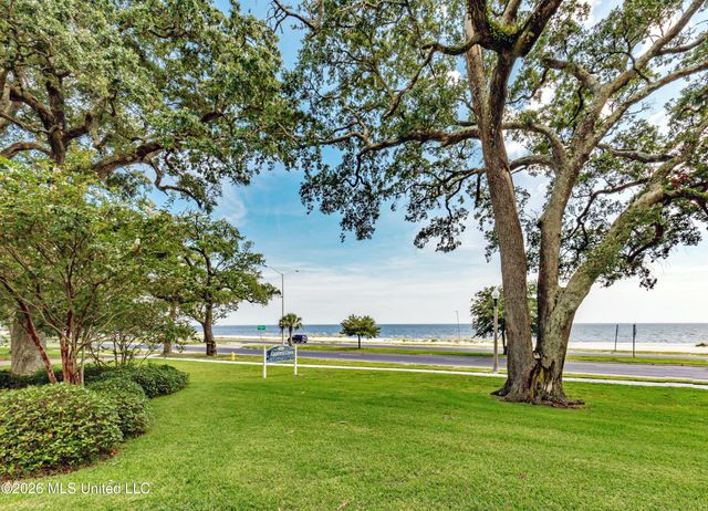 1282 Beach Boulevard, 116, Biloxi, MS 39530