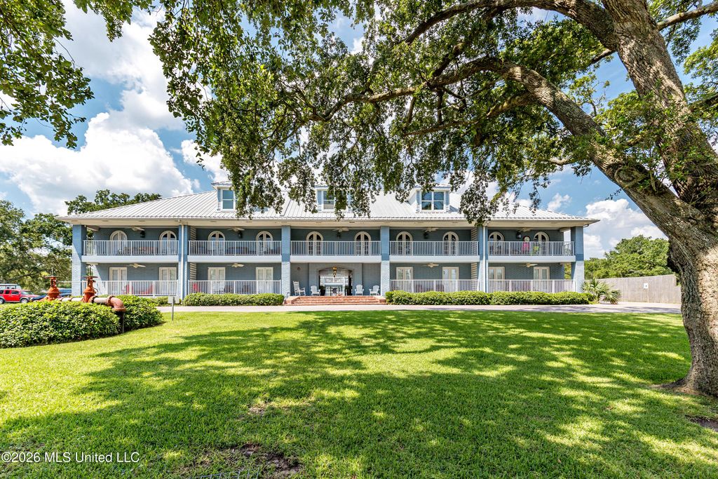 1282 Beach Boulevard, 116, Biloxi, MS 39530