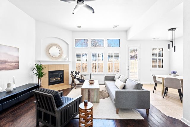 6820 Barstow CT, Austin, TX 78749